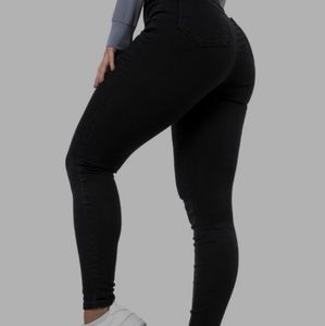 Womens Contour V2 High Waisted Fitjeans - Black